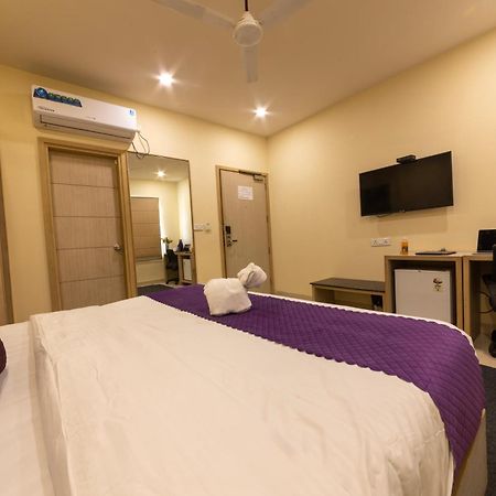 Sagar Hotel Just 5 Min From Golden Temple Αμριτσάρ Δωμάτιο φωτογραφία