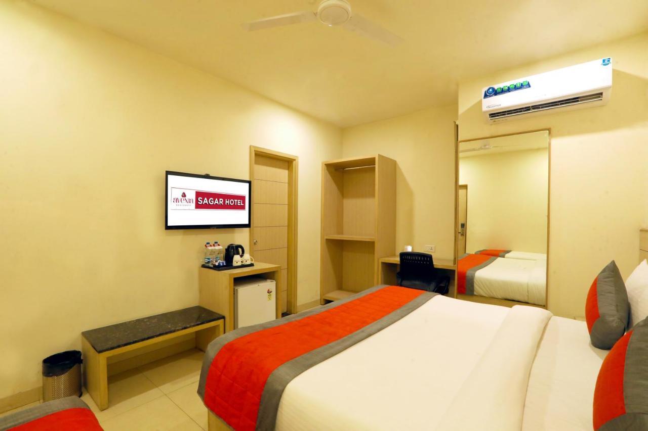 Sagar Hotel Just 5 Min From Golden Temple Αμριτσάρ Εξωτερικό φωτογραφία