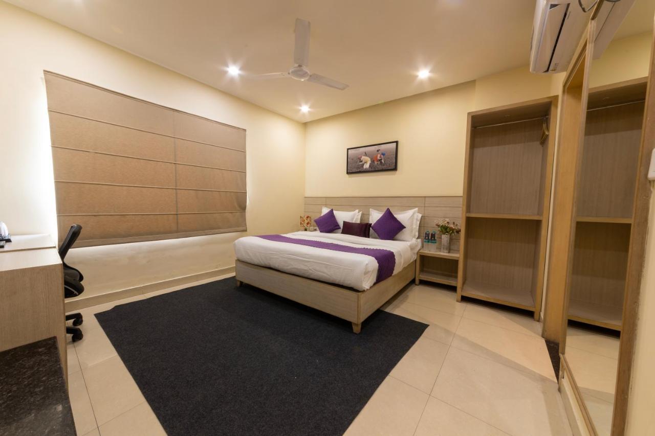 Sagar Hotel Just 5 Min From Golden Temple Αμριτσάρ Εξωτερικό φωτογραφία