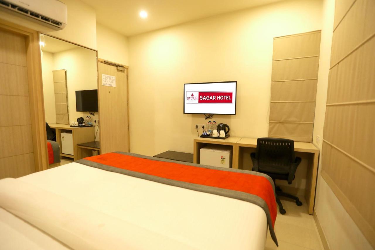 Sagar Hotel Just 5 Min From Golden Temple Αμριτσάρ Εξωτερικό φωτογραφία