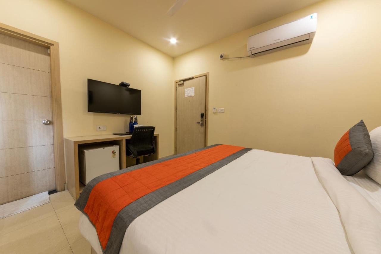 Sagar Hotel Just 5 Min From Golden Temple Αμριτσάρ Εξωτερικό φωτογραφία