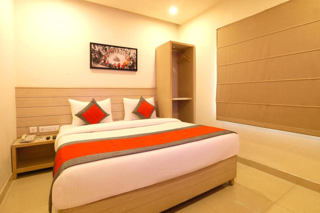 Sagar Hotel Just 5 Min From Golden Temple Αμριτσάρ Εξωτερικό φωτογραφία