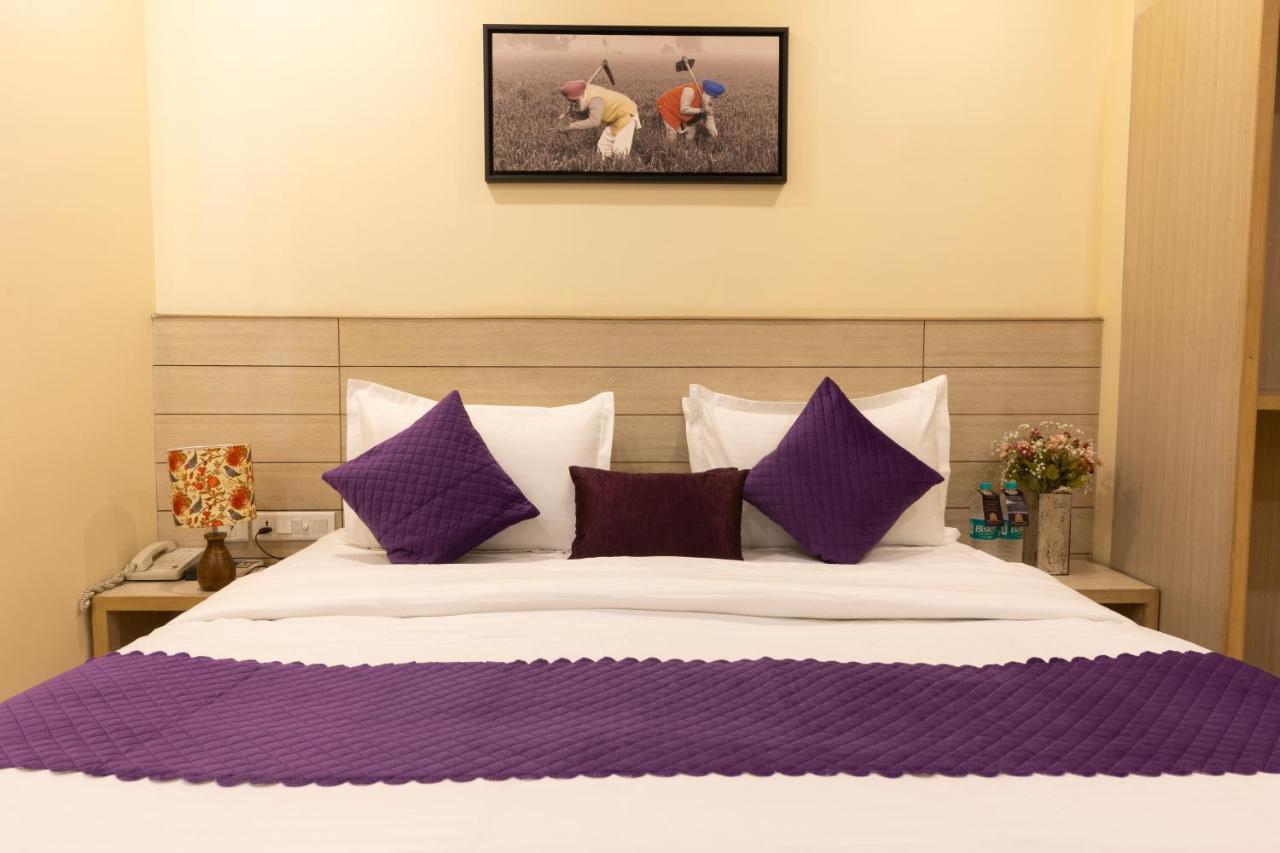 Sagar Hotel Just 5 Min From Golden Temple Αμριτσάρ Εξωτερικό φωτογραφία